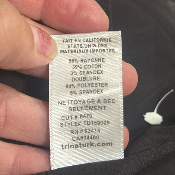 (T2) Trina Turk Pink Sheath Dress with Bell Sleeves, size 0 - Picture 16 of 16